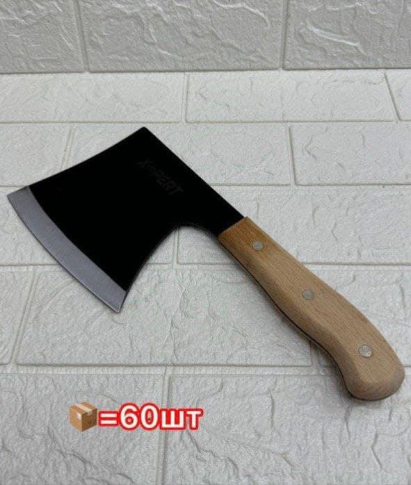 Тесак с деревянной ручкой